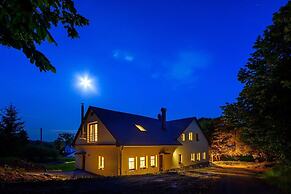 Luxe Villa in Bernartice Kkh045