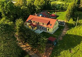 Luxe Villa in Bernartice Kkh045