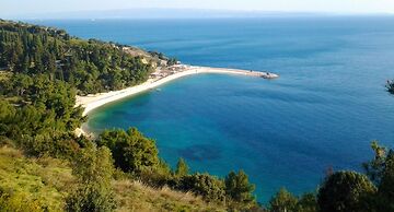 A2- Luxury apt w big Balcony, 4 min Walk to Beach