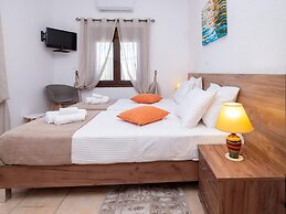 Atalanti Seaside Junior Suites