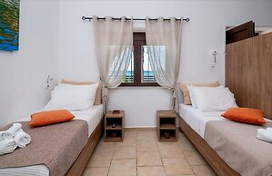Atalanti Seaside Junior Suites