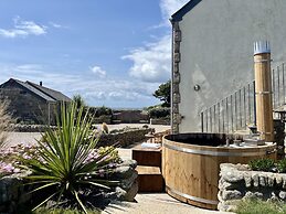 The Riblows, Cape Cornwall
