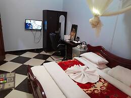 GR CITY HOTEL