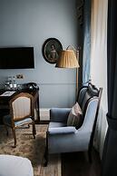 Henry's Townhouse