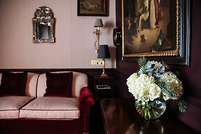 Henry's Townhouse