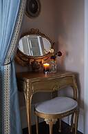 Henry's Townhouse