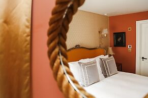 Henry's Townhouse