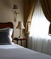 Henry's Townhouse
