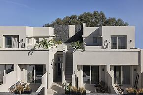 Alaso Design Suites - Adults Only