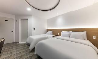 Eumseong Hotel Luem