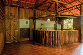 Natural Green Lodge