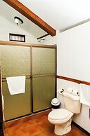 Natural Green Lodge