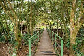 Natural Green Lodge