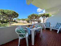 Vilamoura Cosy 3 With Pool by Homing