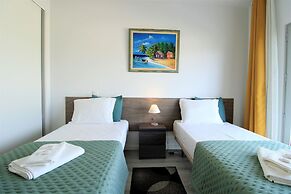 Albufeira Prestige With Pool by Homing