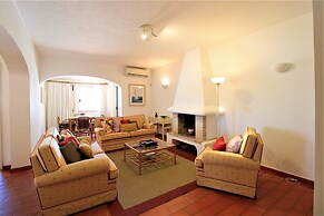 Vilamoura Concept Villa With Pool