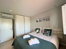 Albufeira Twins 2 With Pool by Homing