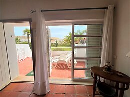 Vilamoura Typical 1 With Pool by Homing