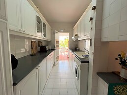 Vilamoura Typical 1 With Pool by Homing