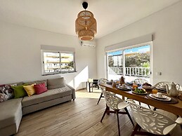 Quarteira Design by Homing