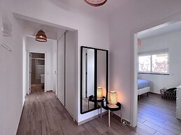 Quarteira Design by Homing