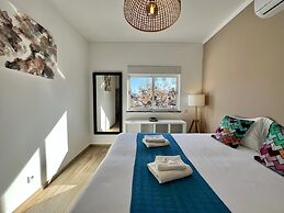 Quarteira Design by Homing