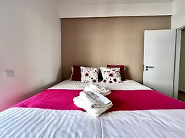 Quarteira Design by Homing