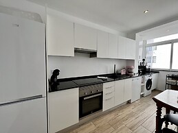Quarteira Design by Homing