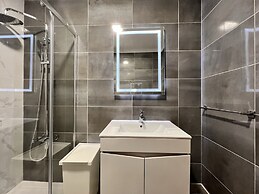 Portimão Classic With Pool by Homing