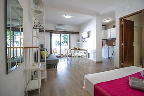 Vilamoura Golf Studio With Pool