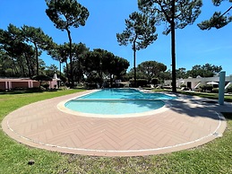 Vilamoura Golf Studio With Pool