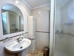 Albufeira Valley 1 With Pool by Homing