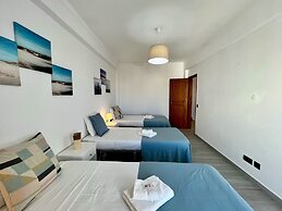 Albufeira Downtown With Pool by Homing