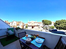 Faro Airport Flat 6 by Homing