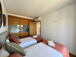 Albufeira Deluxe Residence With Pool