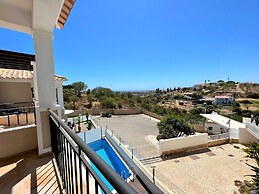 Albufeira Deluxe Residence With Pool