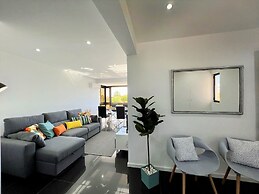 Albufeira Central 2 by Homing