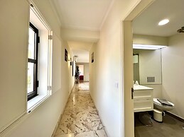 Vilamoura Central 3 by Homing