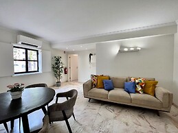 Vilamoura Central 3 by Homing