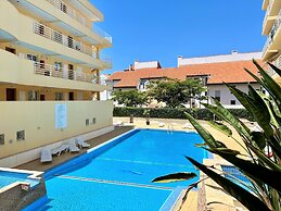 Vilamoura Central 2 With Pool by Homing