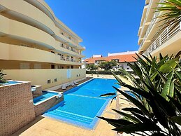 Vilamoura Central 2 With Pool by Homing