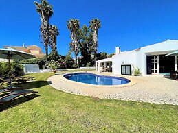 Albufeira Balaia Villa With Private Pool