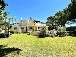 Vilamoura Amazing Golf Villa With Pool