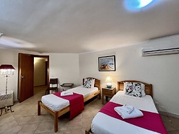Vilamoura Amazing Golf Villa With Pool