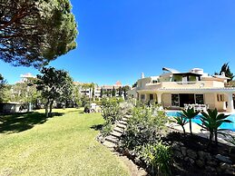 Vilamoura Amazing Golf Villa With Pool