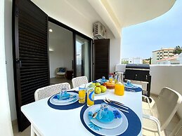 Vilamoura Twins 1 With Pool by Homing