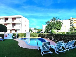 Vilamoura Twins 1 With Pool by Homing
