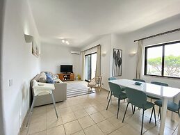 Vilamoura Twins 1 With Pool by Homing