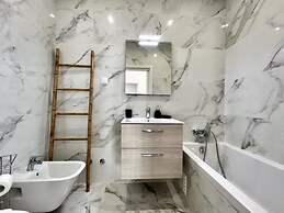 Praia DA Rocha Modern by Homing