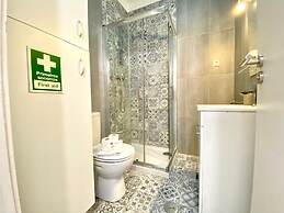 Albufeira Central 5 by Homing